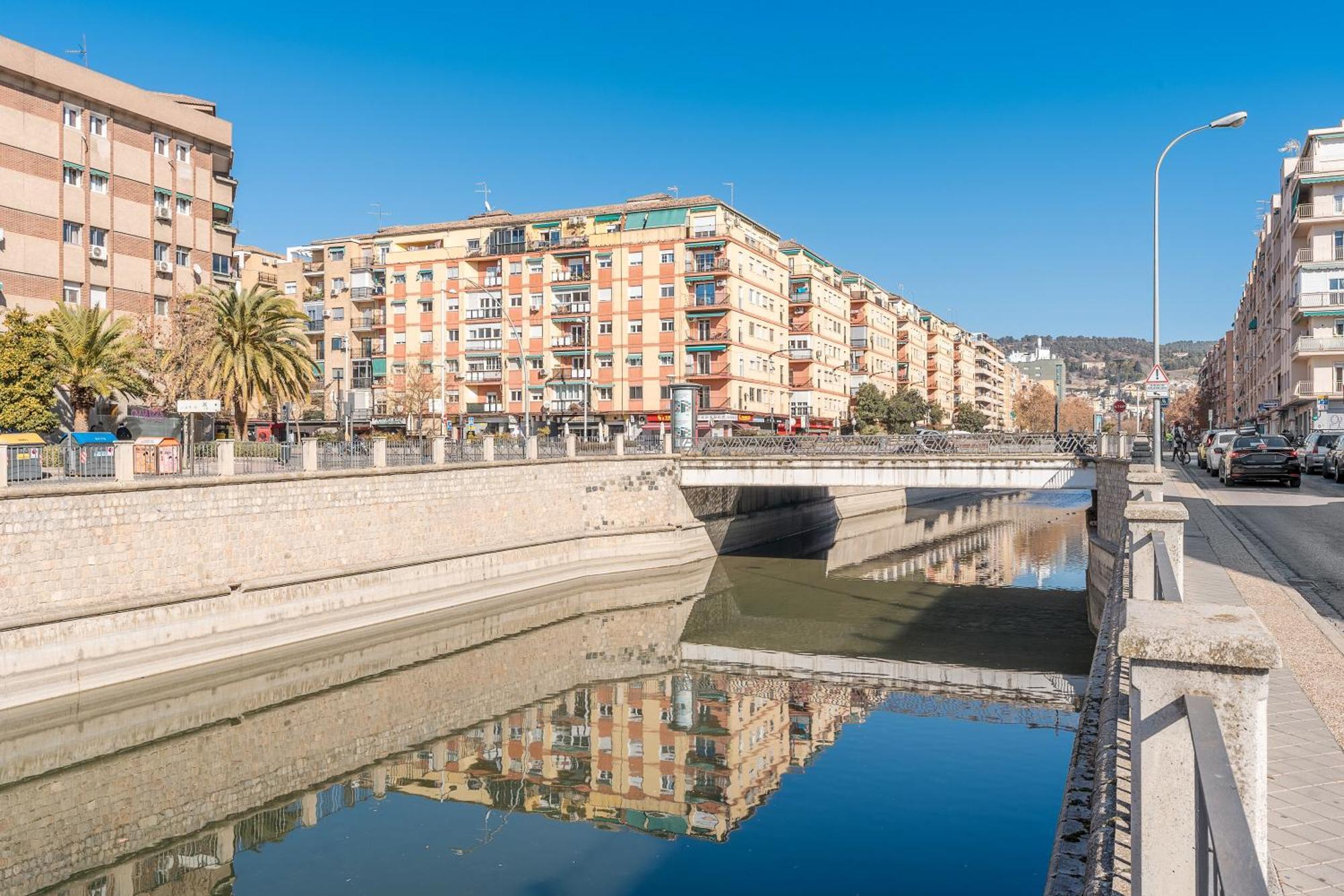 Piso Garaje Gratis Apartamento Granada