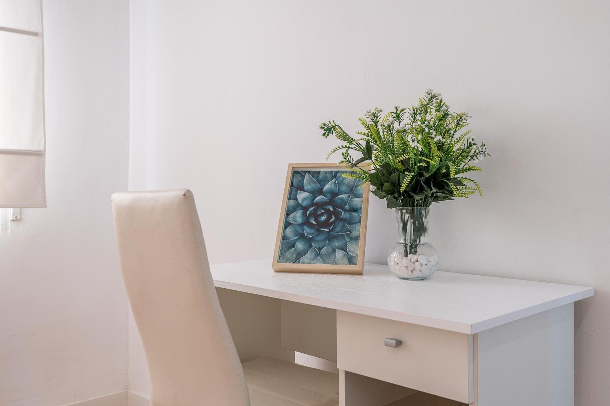 Piso Garaje Gratis Apartamento