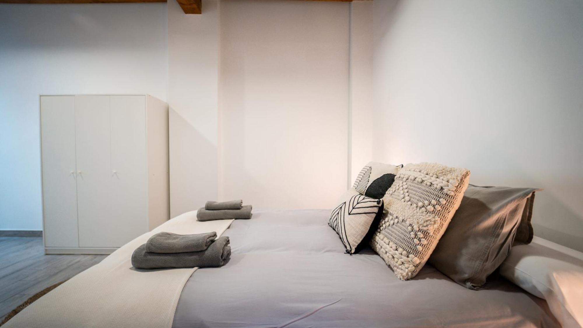 H&h Centro * Granada