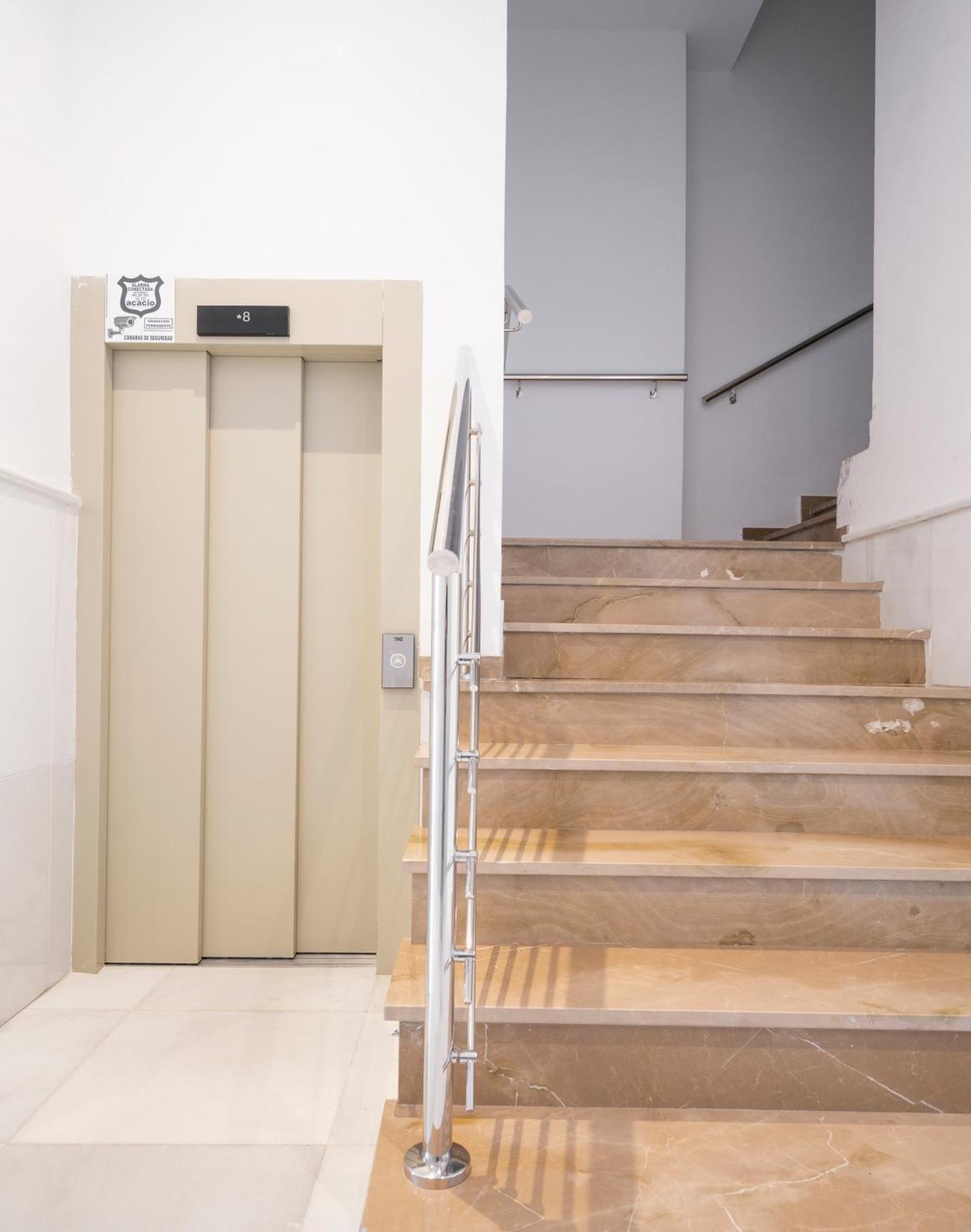Apartamento Enjoygranada Plaza Del Carmen 1a
