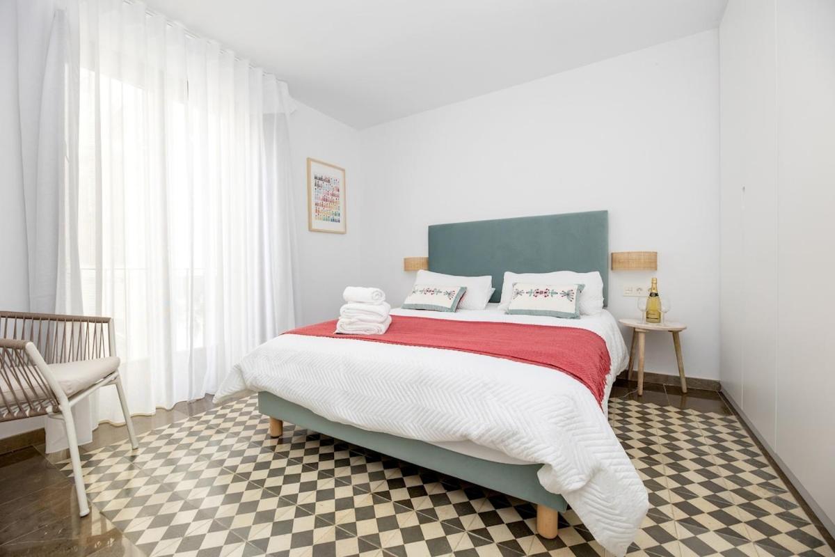 Apartamento En Casa Palacio En El Centro De Granada