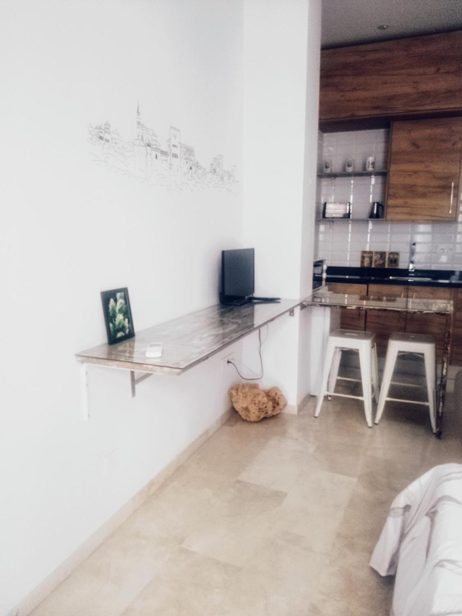 Precioso Estudio En El Corazon De Apartamento