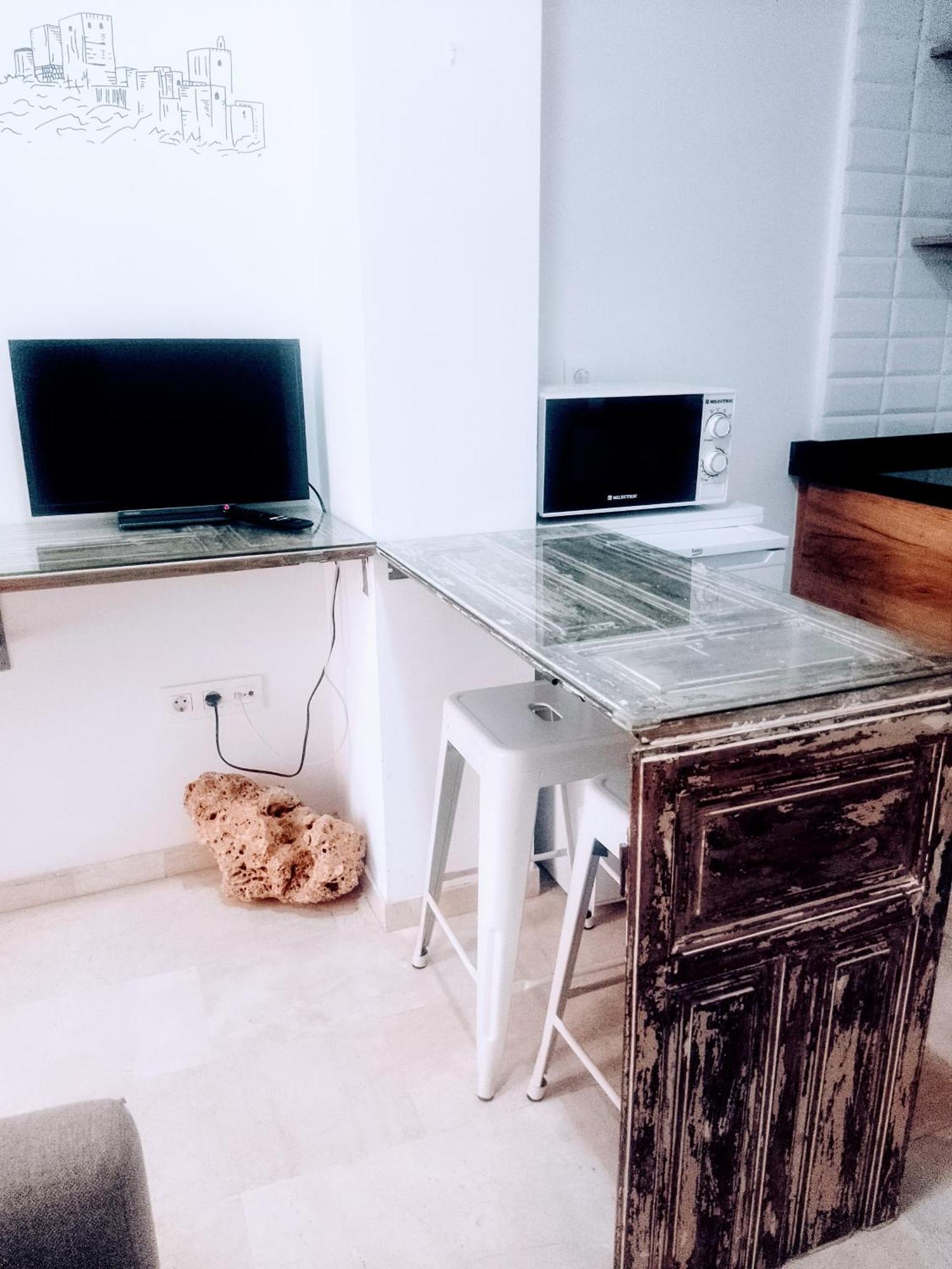 Precioso Estudio En El Corazon De *