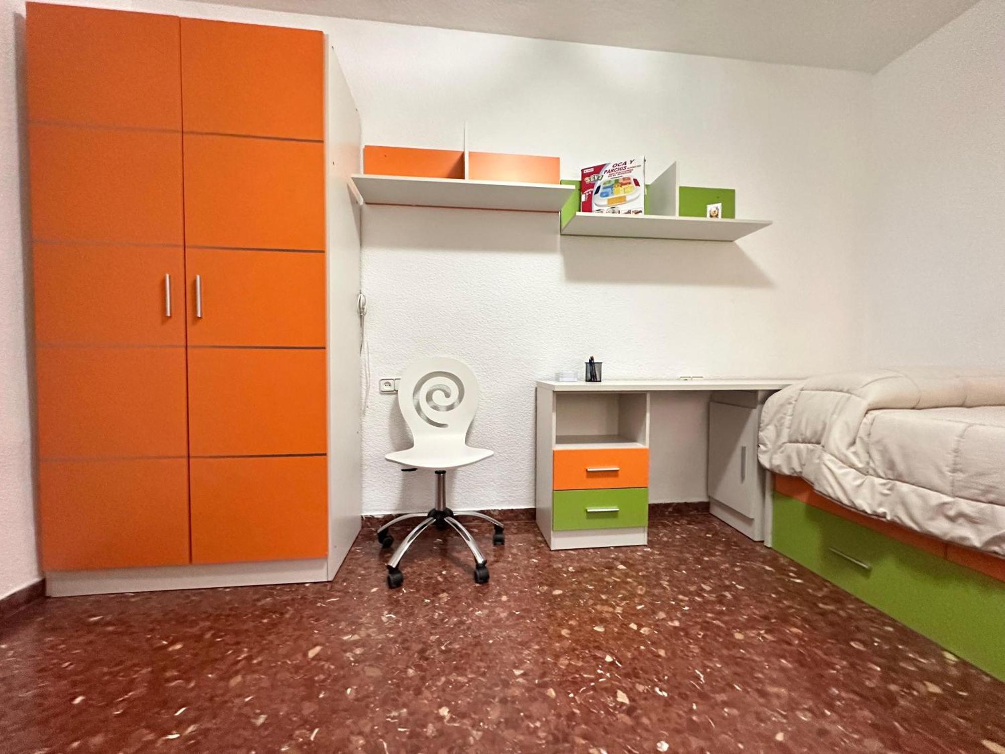 Piso 3 Y Parking Privado * Granada