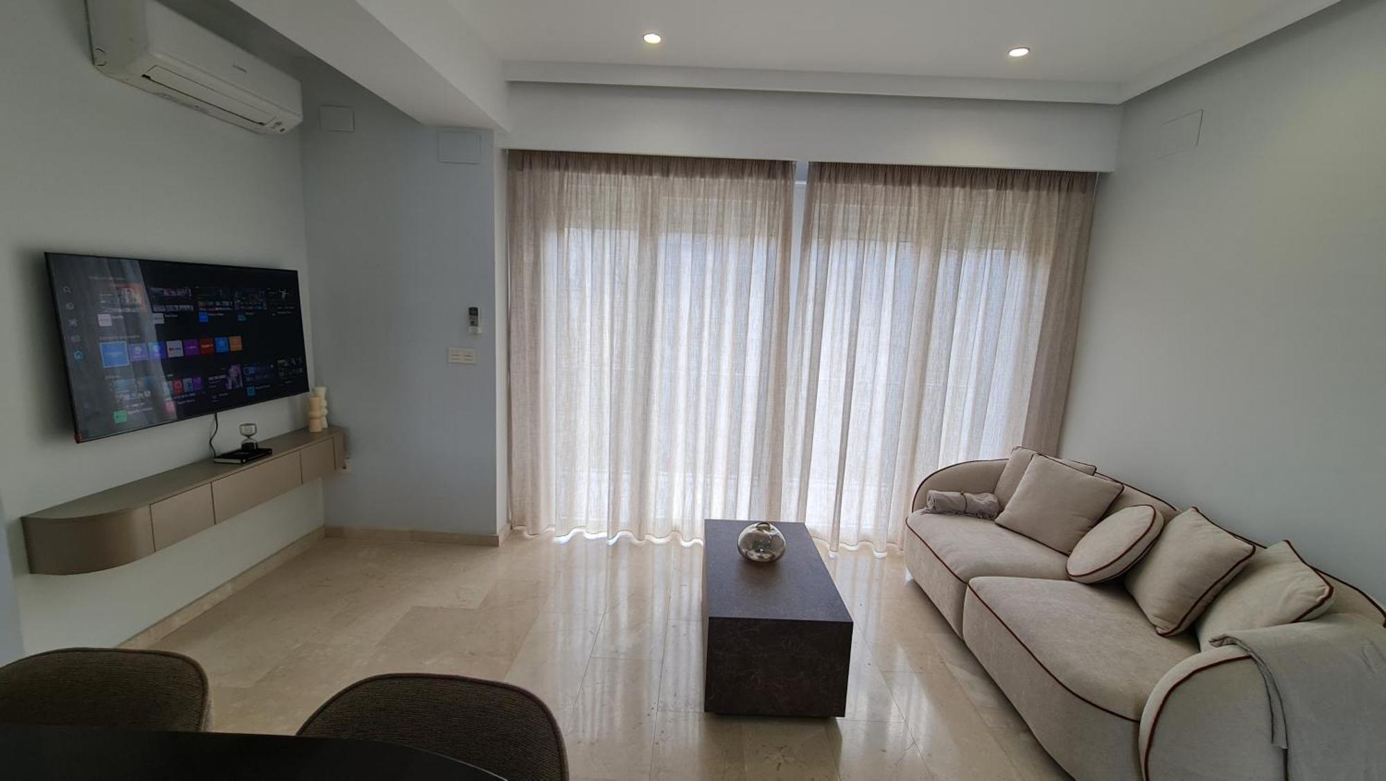Navas 402 Atico Views
