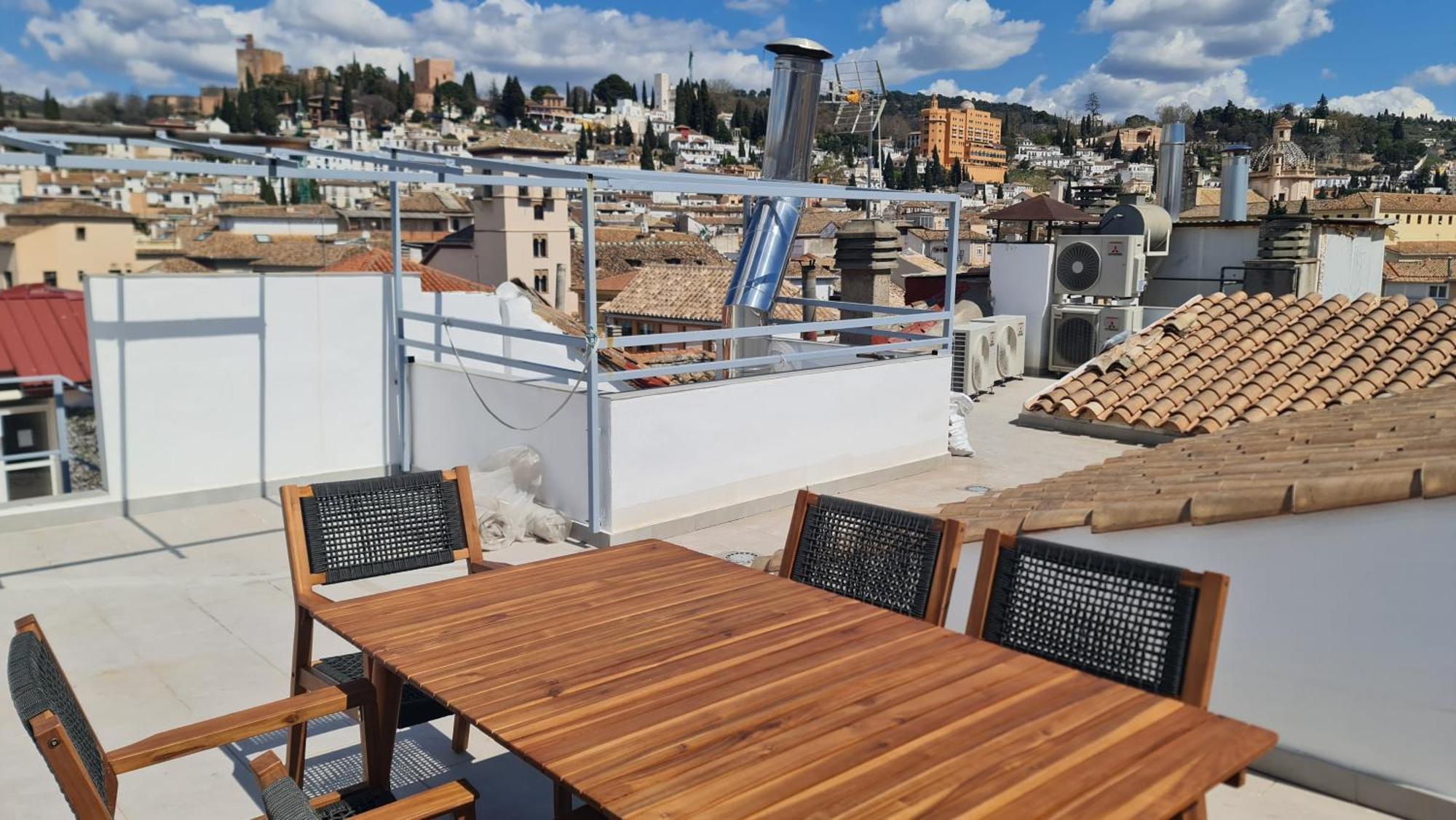 Navas 402 Atico Views Apartamento