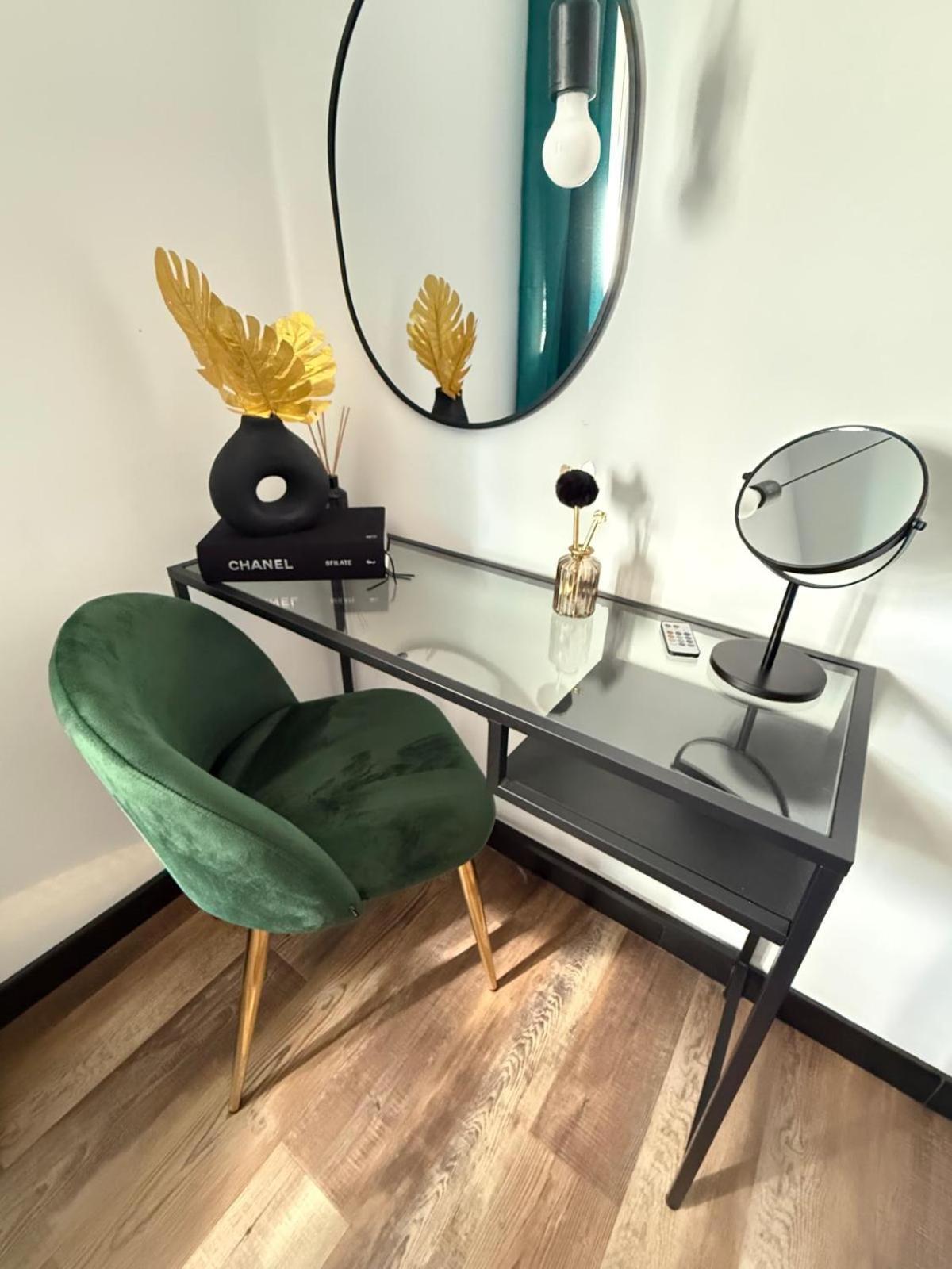 951 Apartment