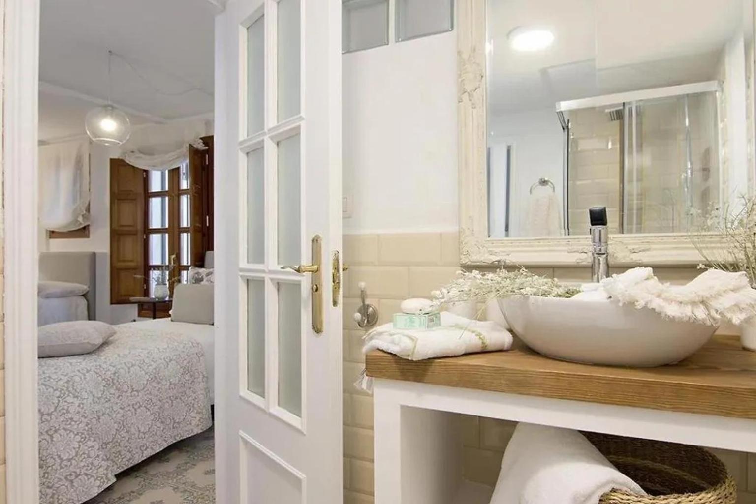 La Tona Puerta Elvira Centro Ciudad Apartment