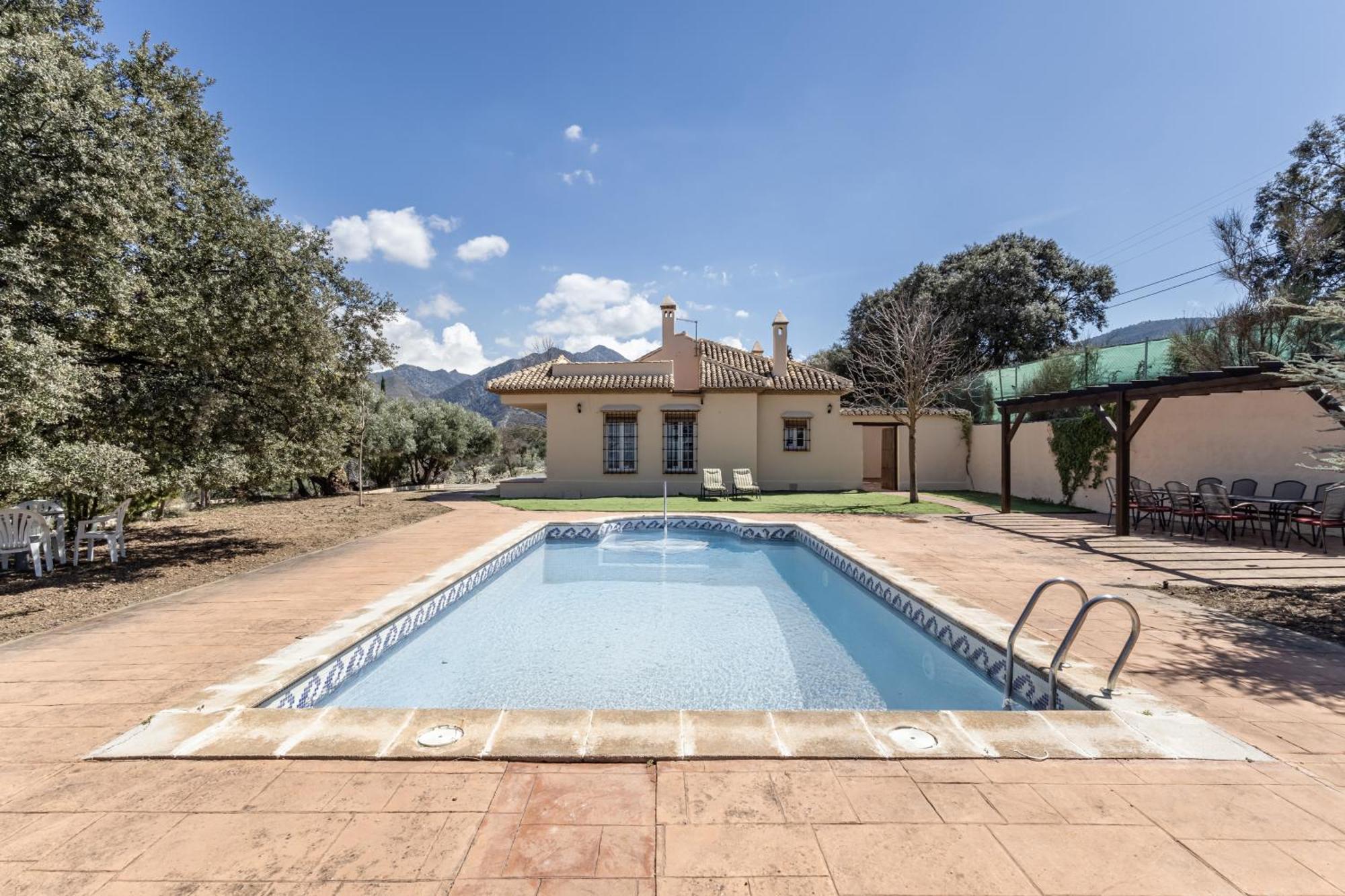 Rural En Dilar Con Piscina Privada
