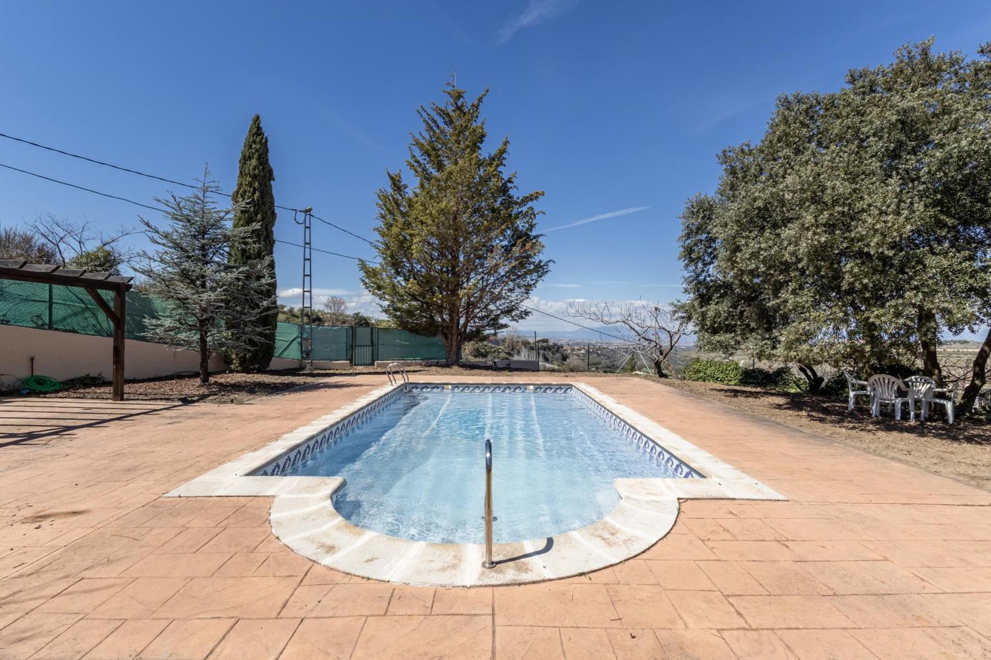 Rural En Dilar Con Piscina Privada Сasa de vacaciones *