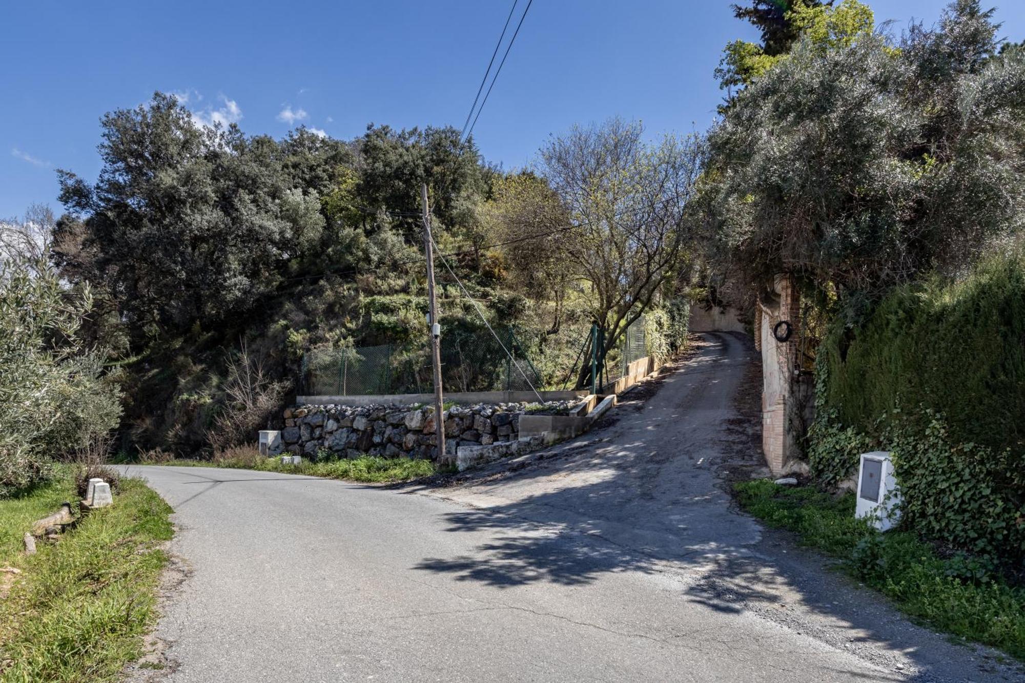 Rural En Dilar Con Piscina Privada Granada