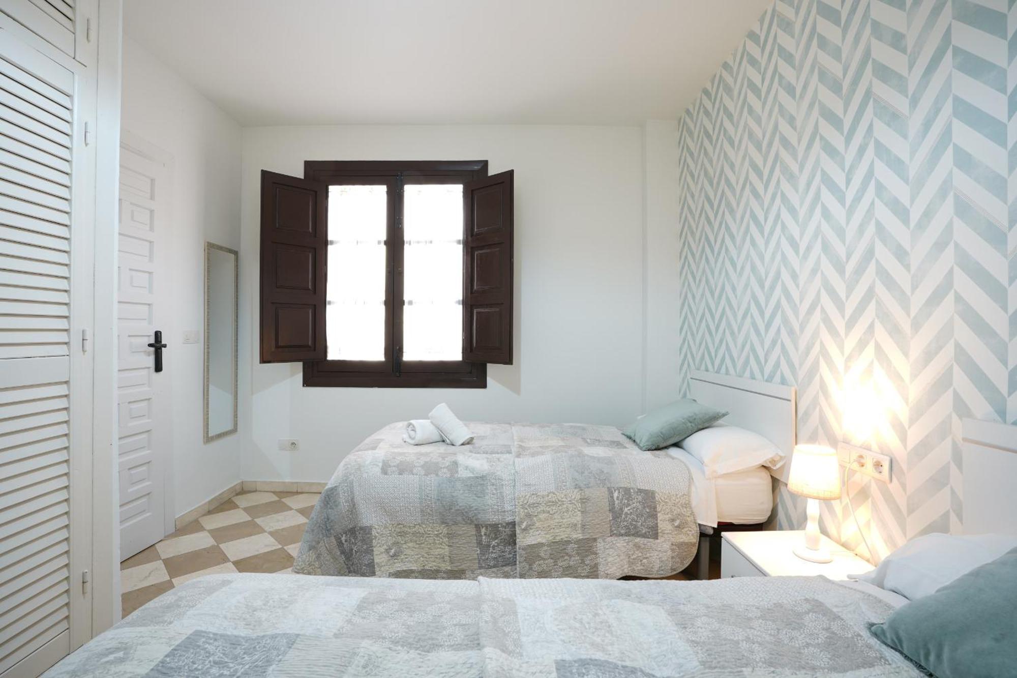 Adanar-Las Columnas Apartment