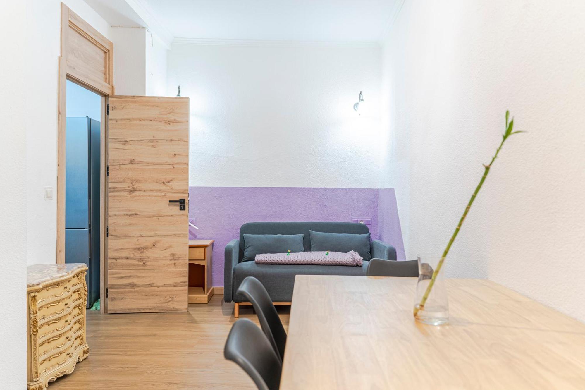 En El Centro De Excelente Ubicacion Apartamento Granada