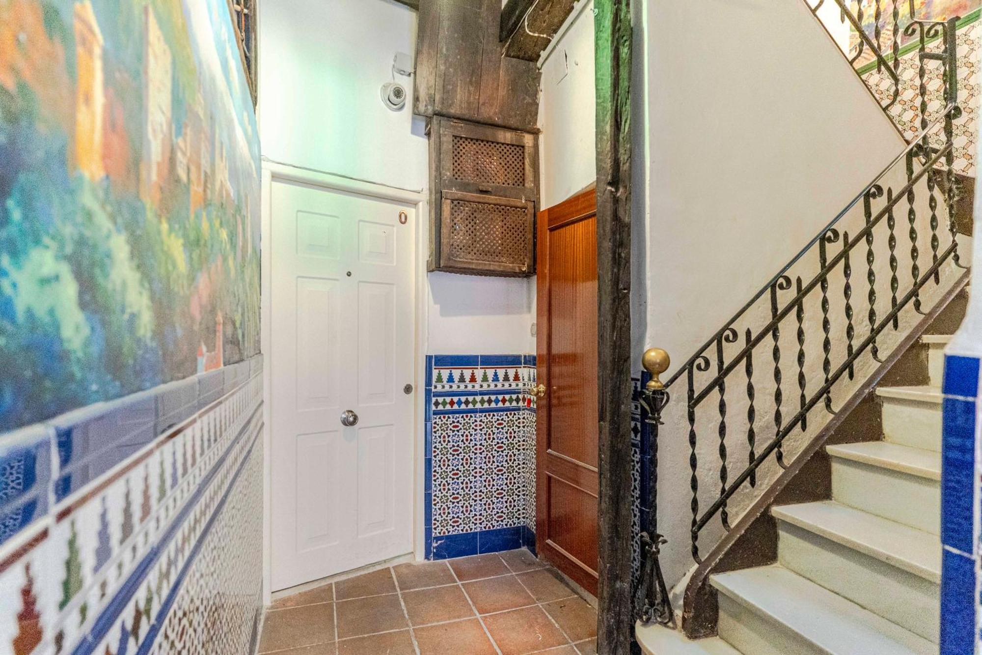En El Centro De Excelente Ubicacion Apartamento