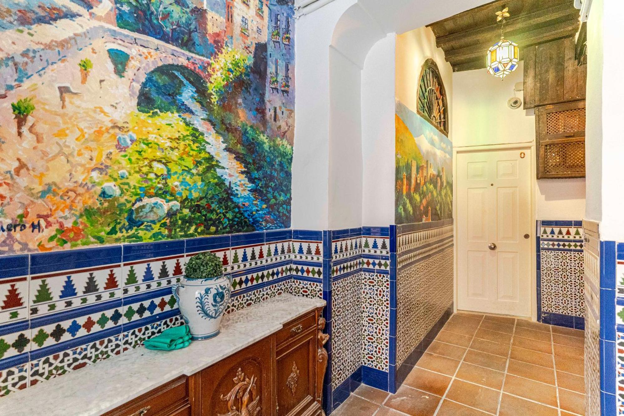 En El Centro De Excelente Ubicacion Apartamento Granada