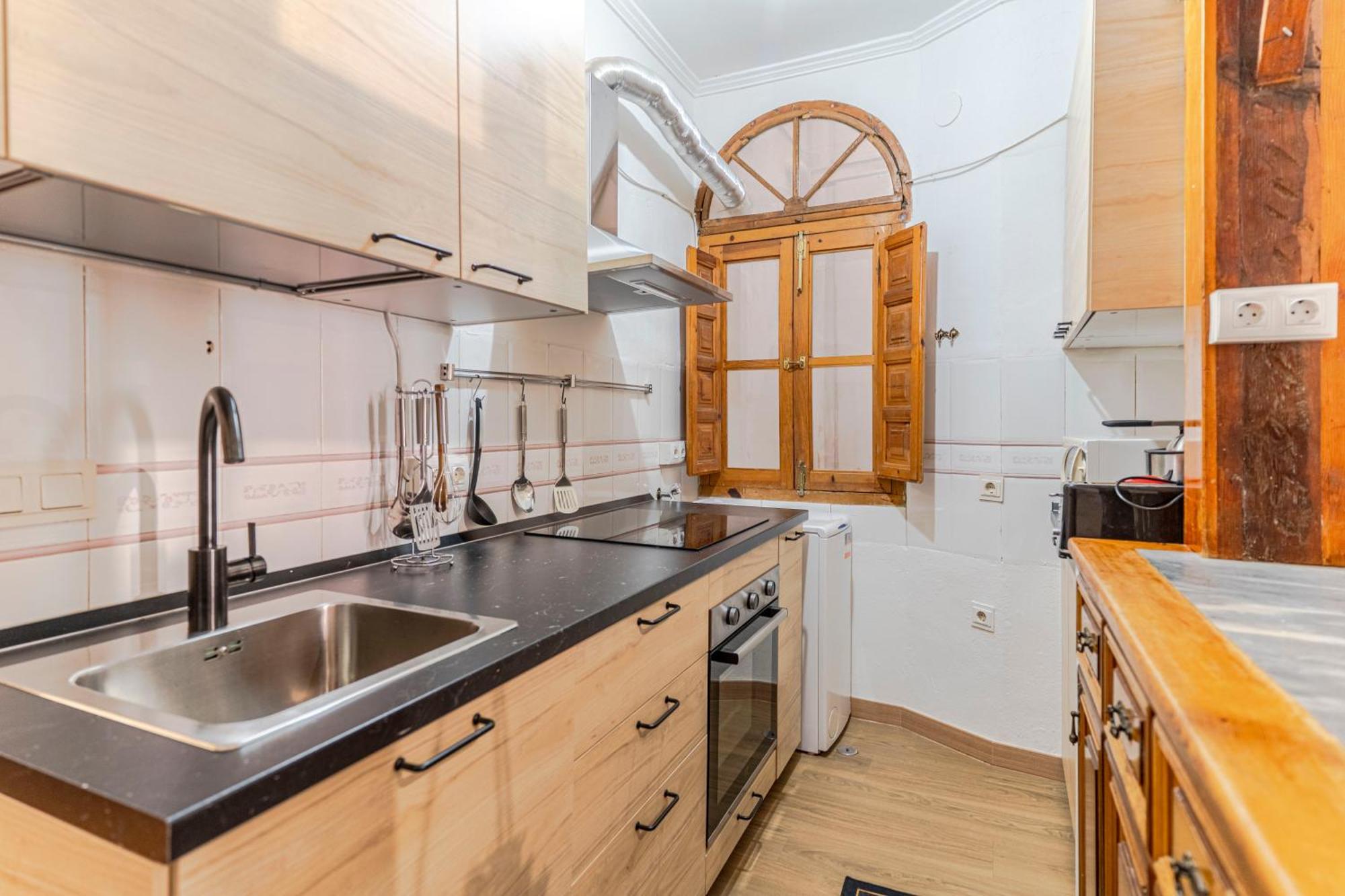 Apartamento En El Centro De Excelente Ubicacion *