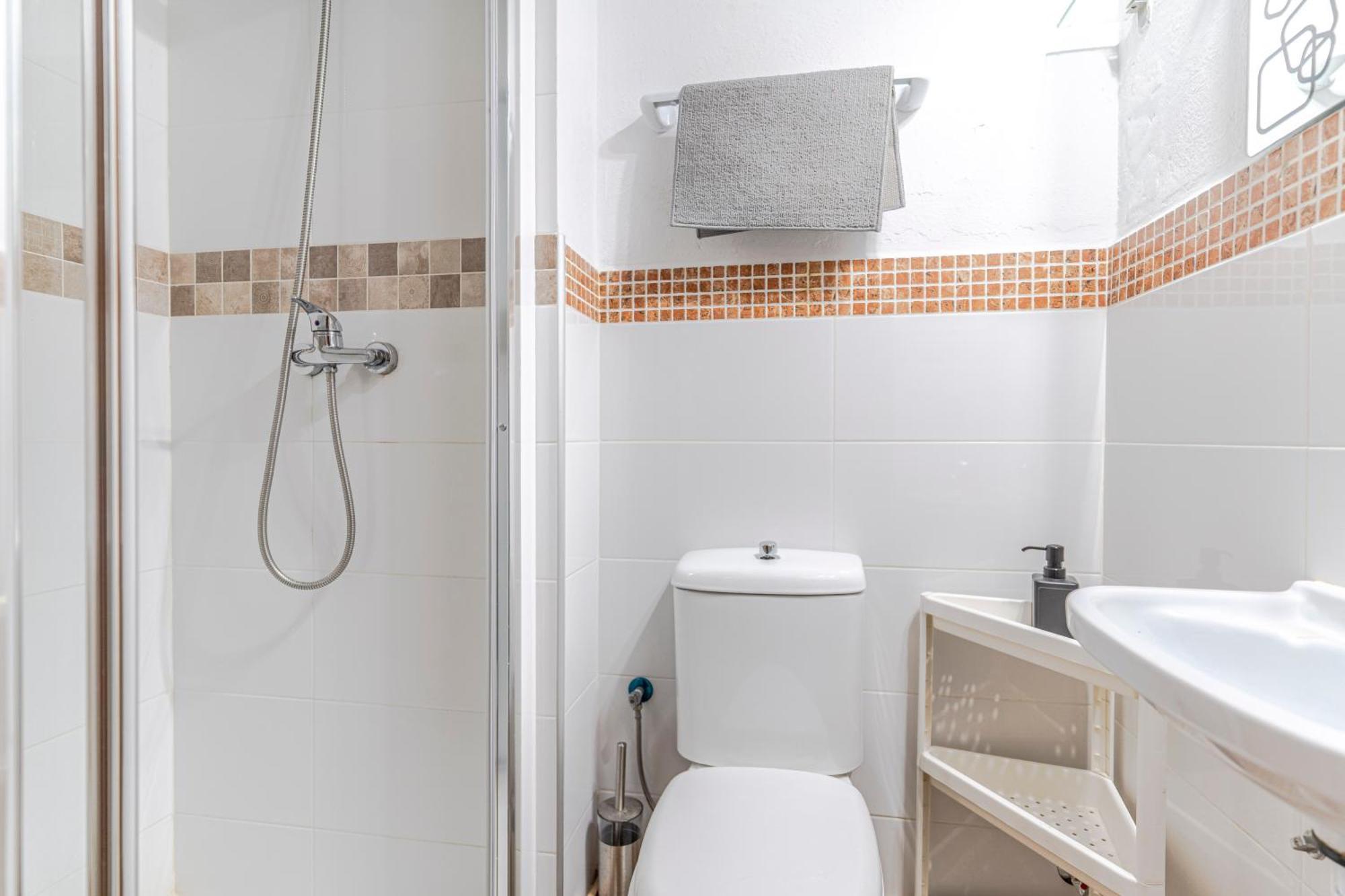 Apartamento En El Centro De Excelente Ubicacion