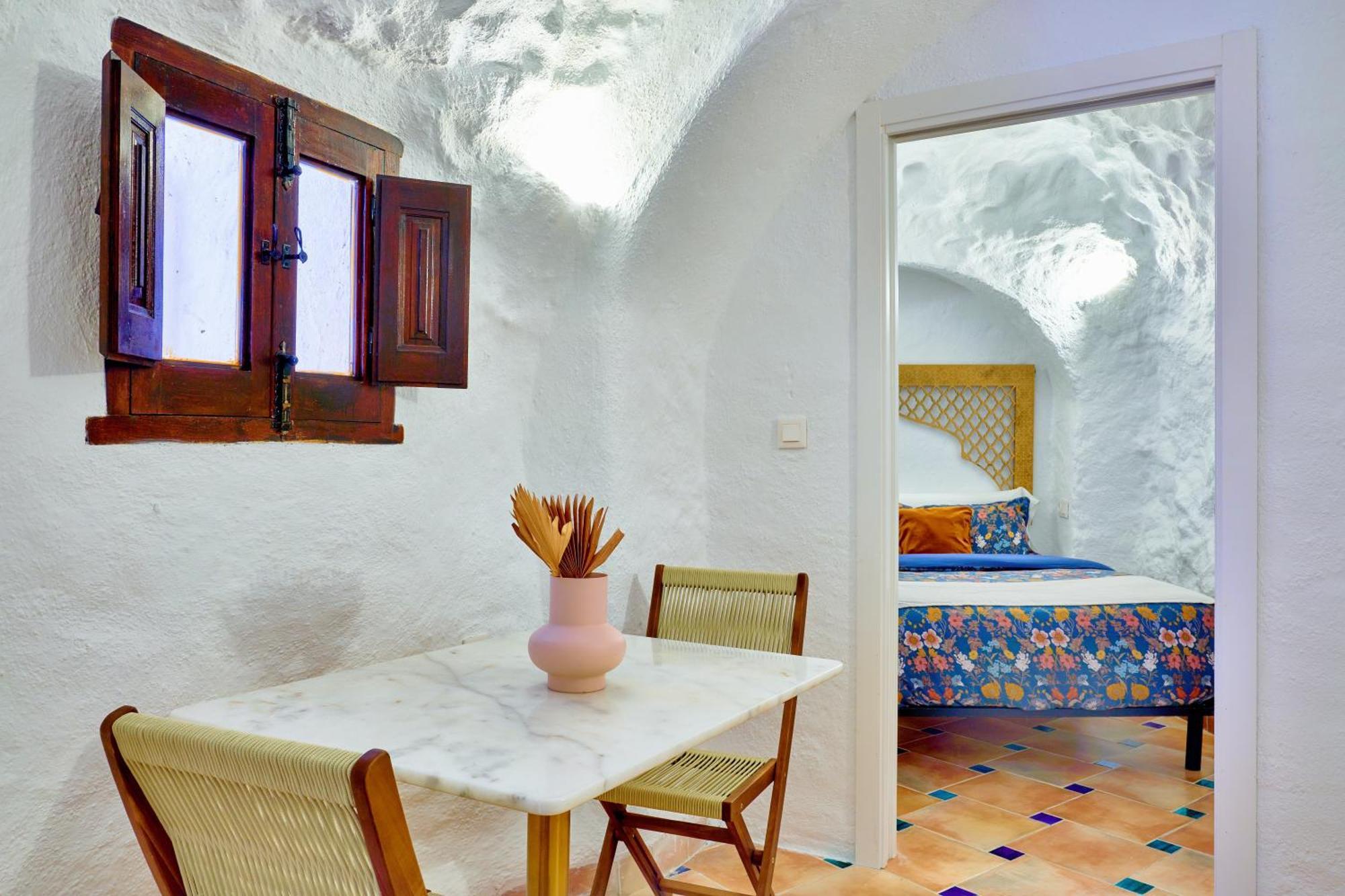 Cueva La Bonica - Hostatel Apartamento