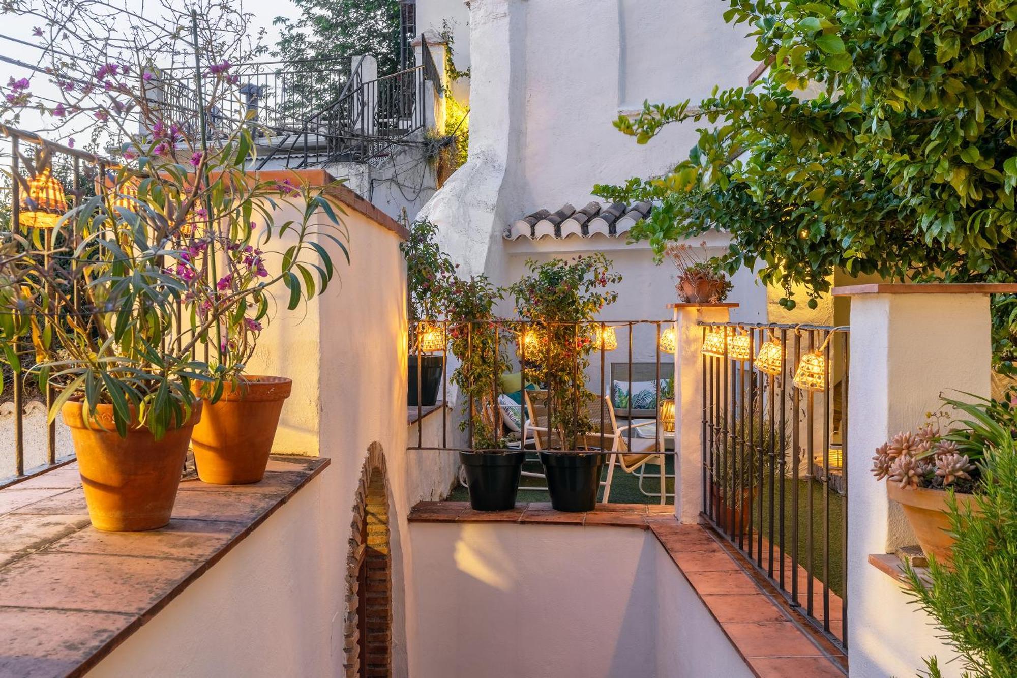 Casa Alhambra - Centro Historico Con Jardin Privado *