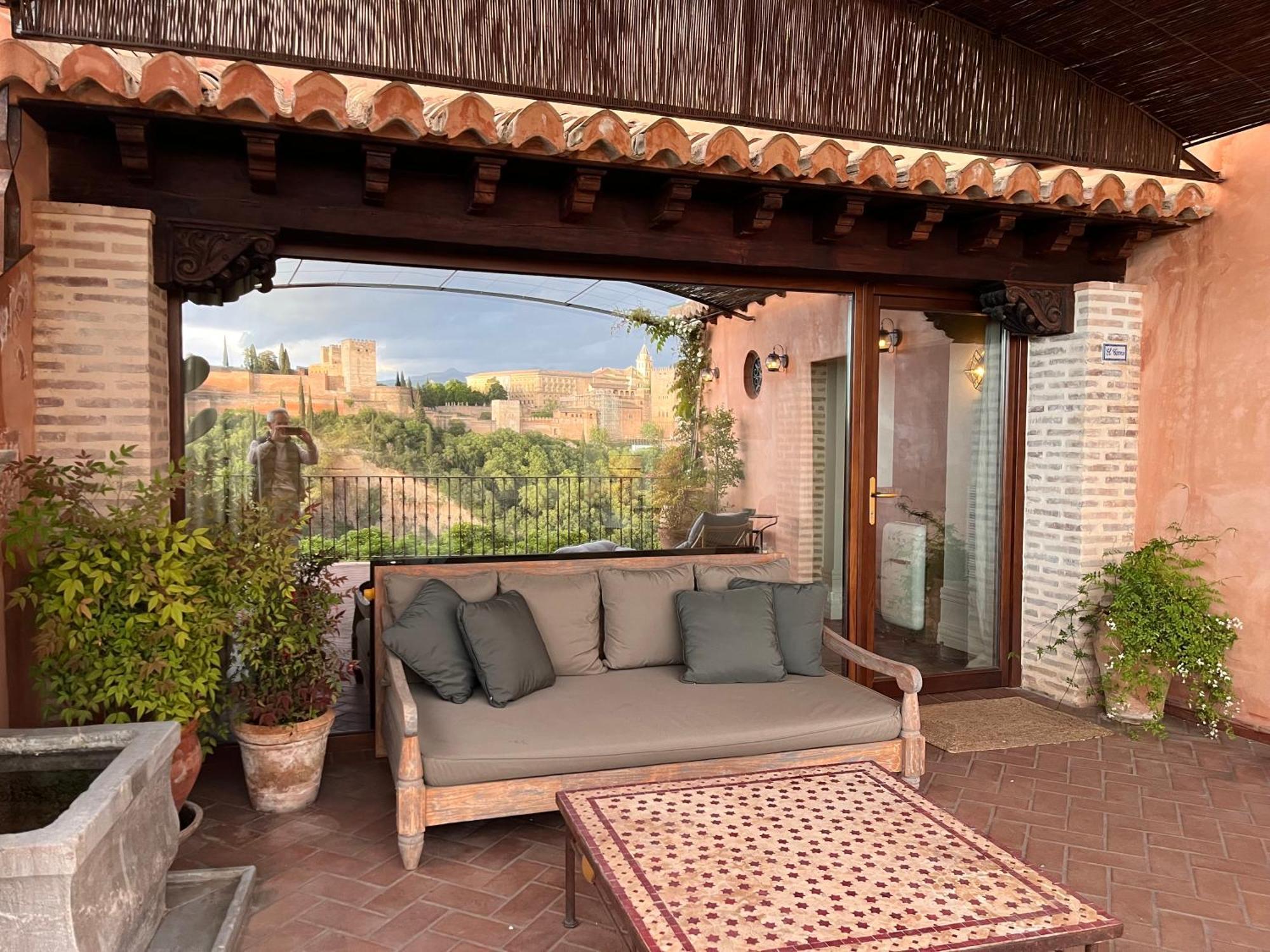 La Casa Juanranas * Granada