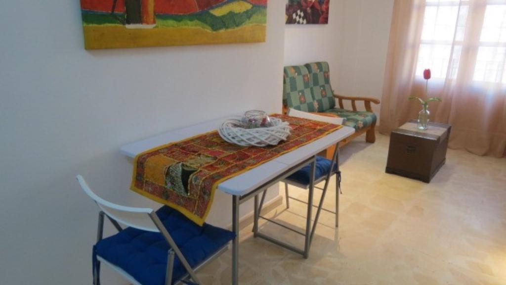 Comet Elvira Apartment *