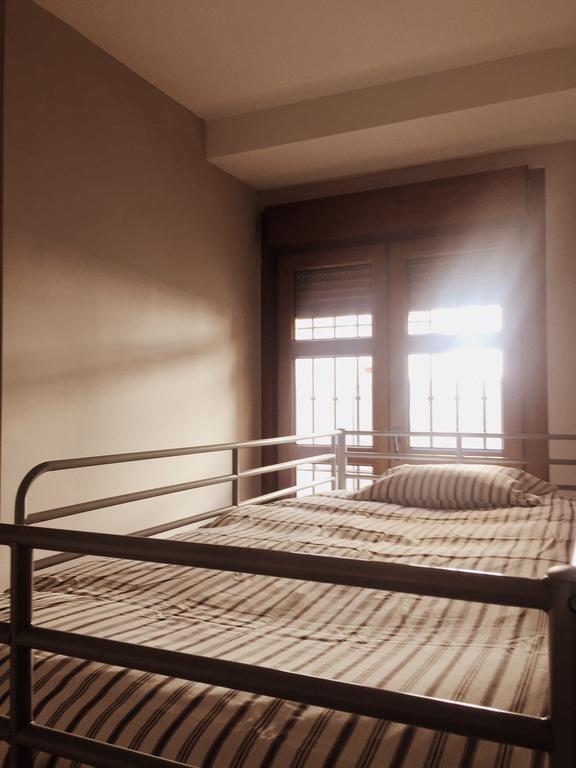 Apartamento Bonito En El Centro De Con Parking Gratis