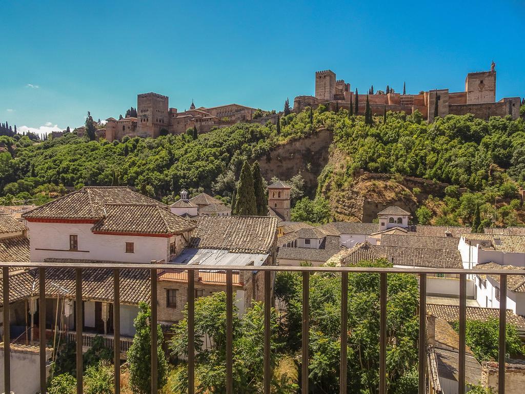 Turísticos Alhambra