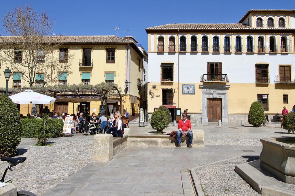 Inside Paseo De Tristes * Granada