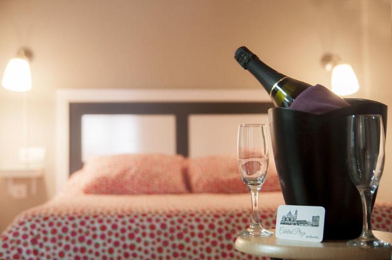 Hotel Catedral Plaza 3000