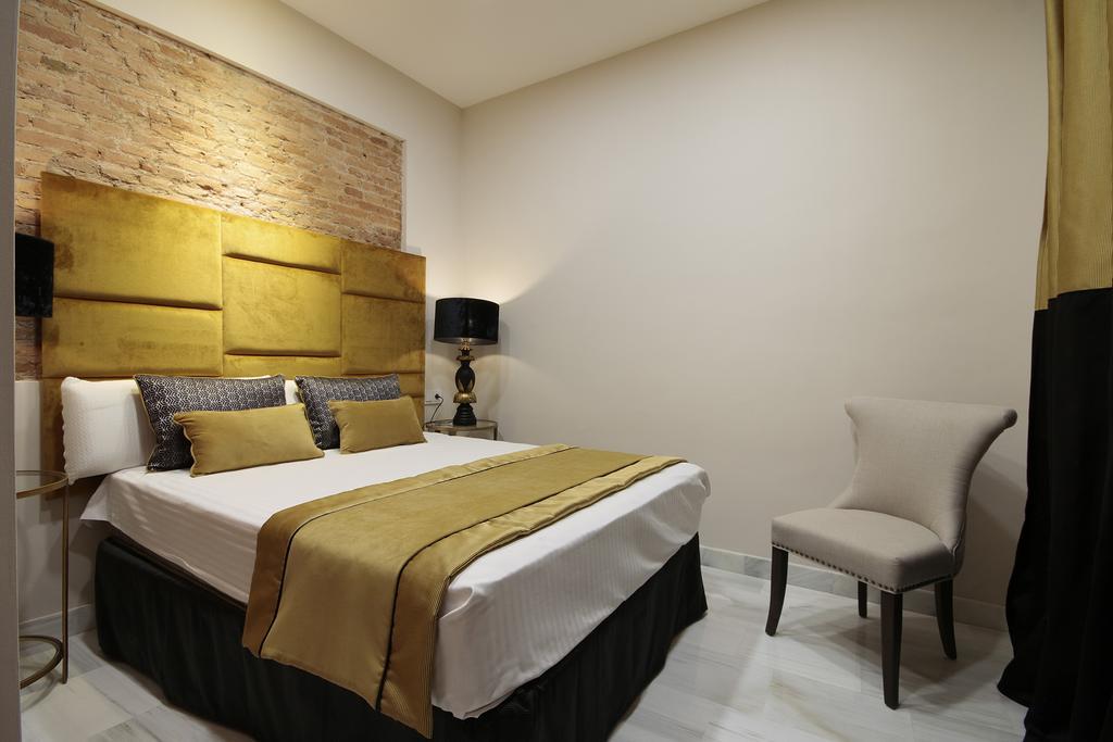 Suites Gran Via Capilla Real