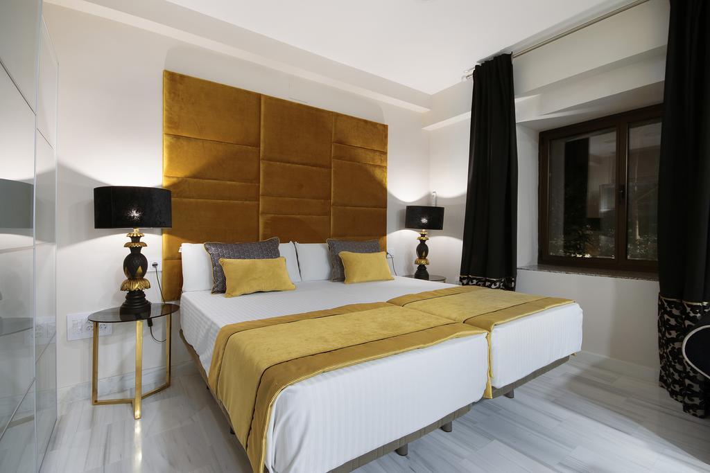 Suites Gran Via Capilla Real Granada