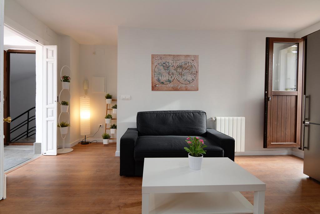 Tuguest Atico Imprenta Apartment *