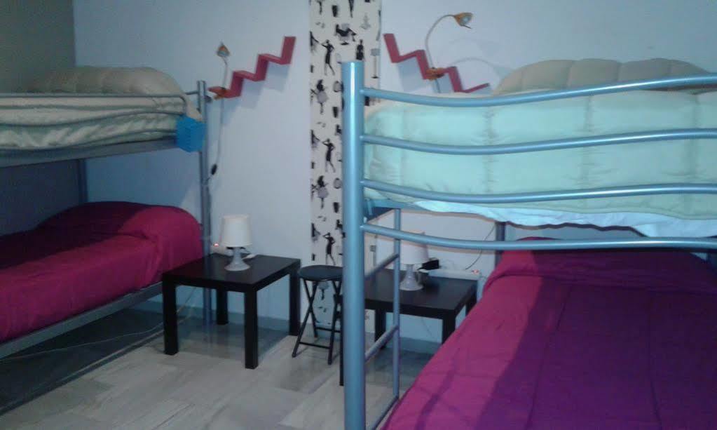 Old Town Hostal