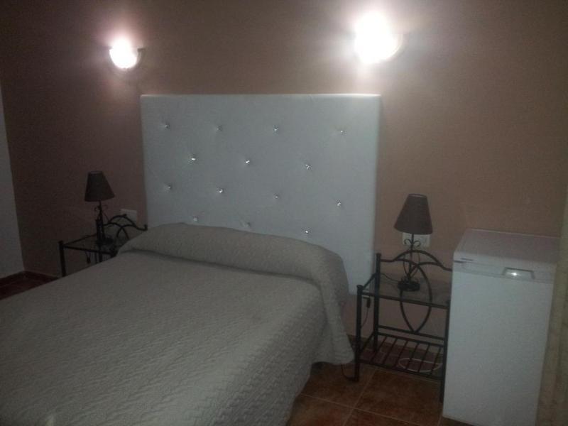 Montes Hotel 2*