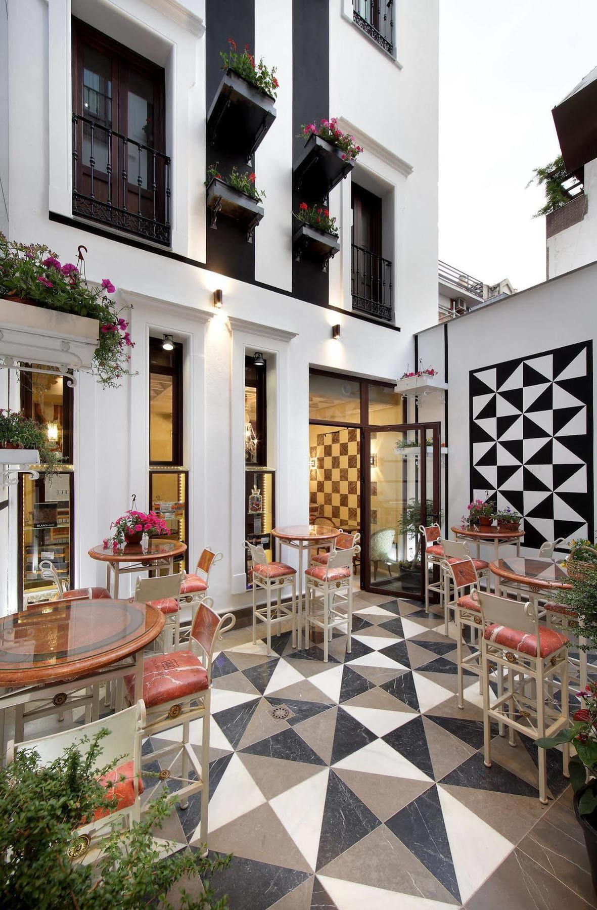 Apartamento Casa Palacete 1822 *