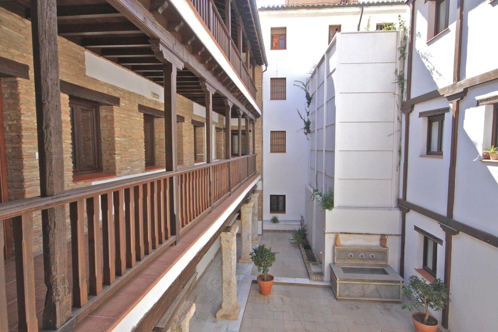 Inside Casa De La Alberca Apartamento