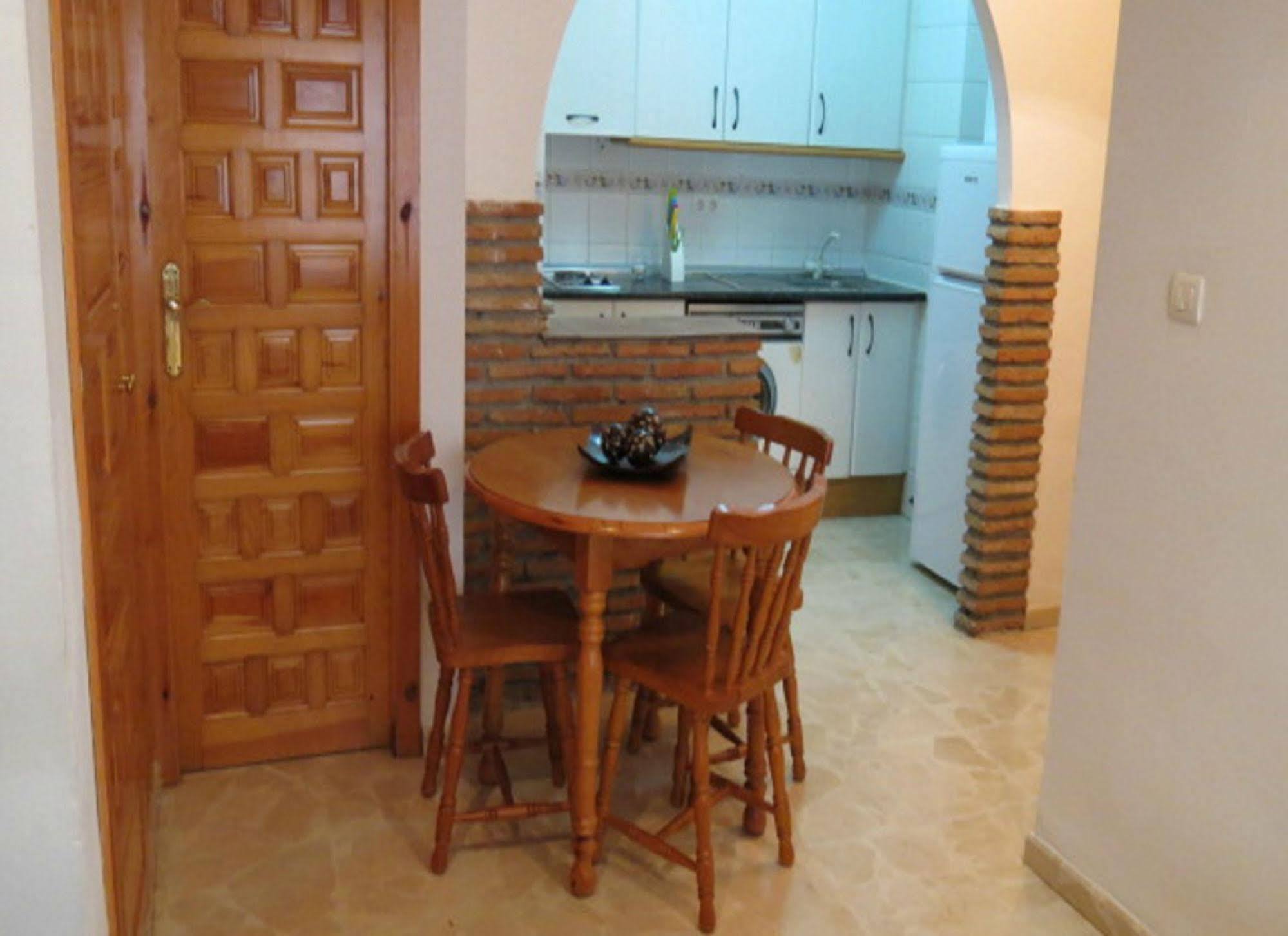 Comet Elvira Apartment Granada