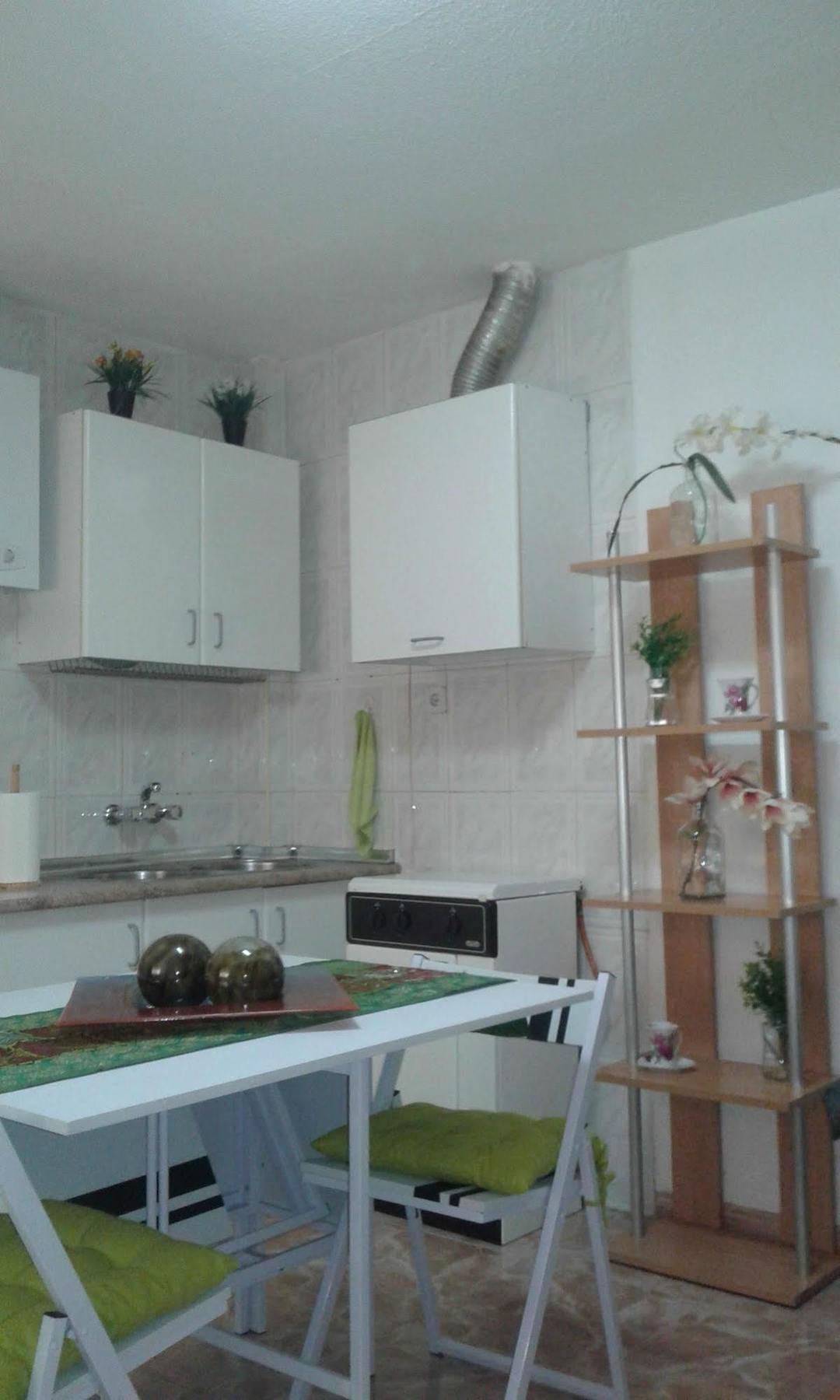 Comet Almona Apartamento *