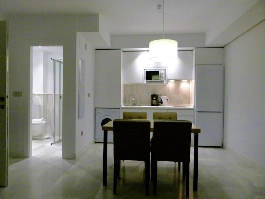 Urbanliving Gran Capitan *