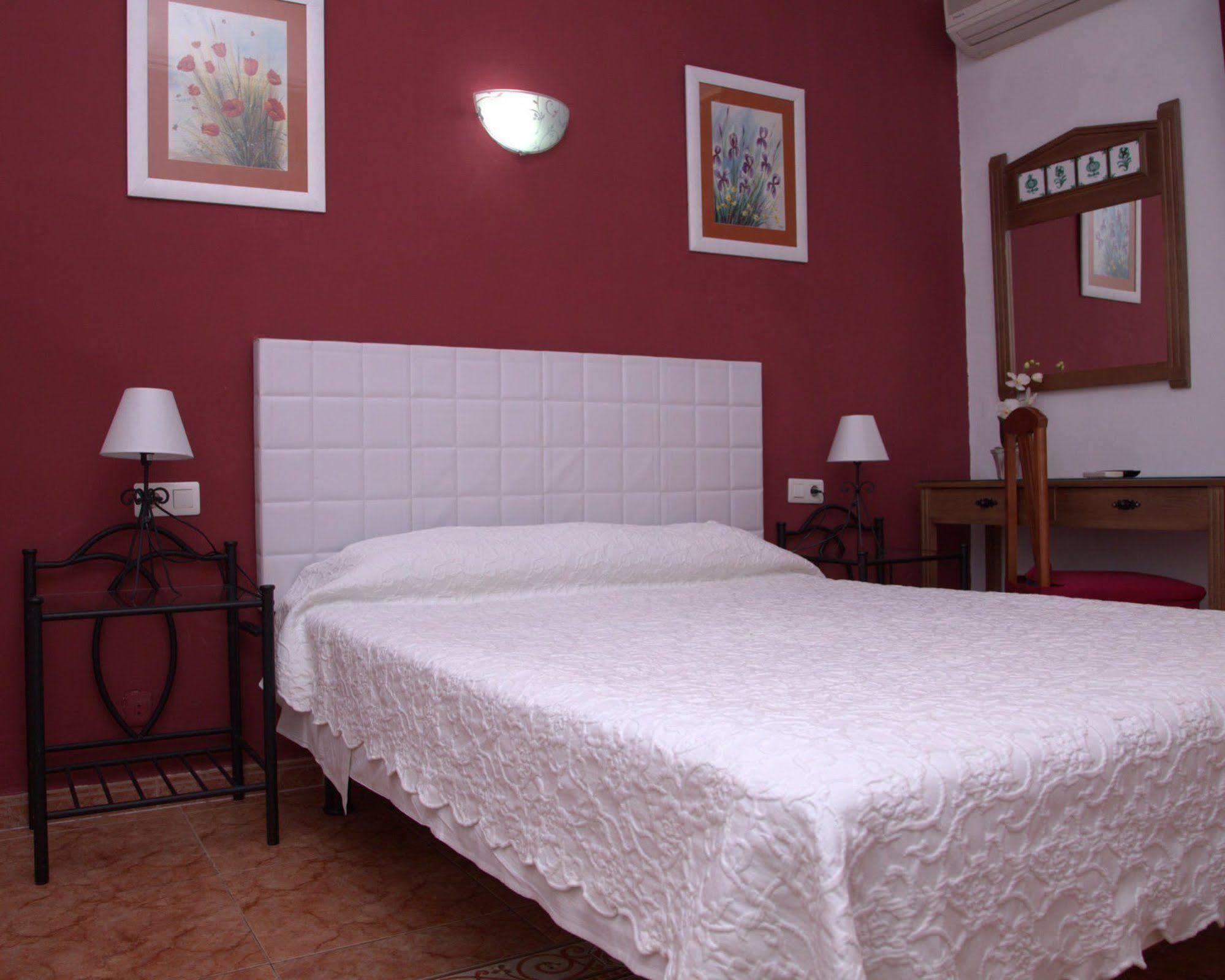 Montes 2*