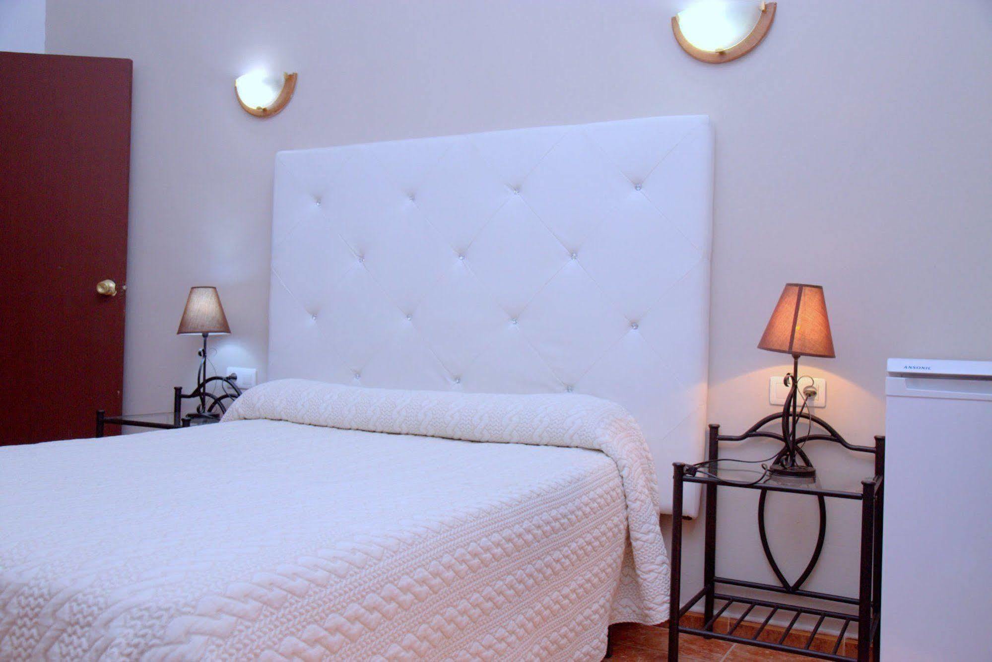 Montes Hotel