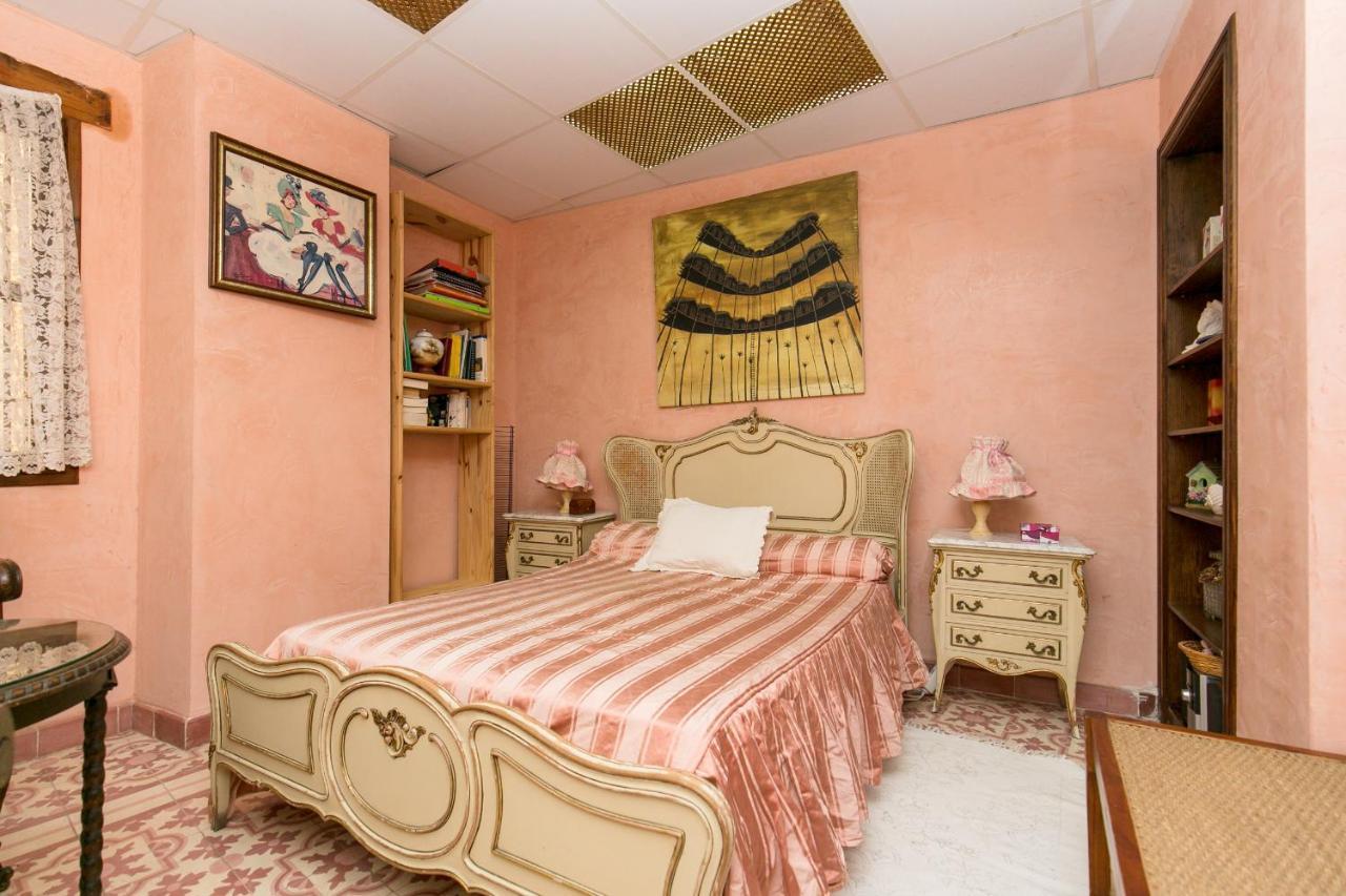 Holiday home Charming Andalusian House - Free Parking Granada