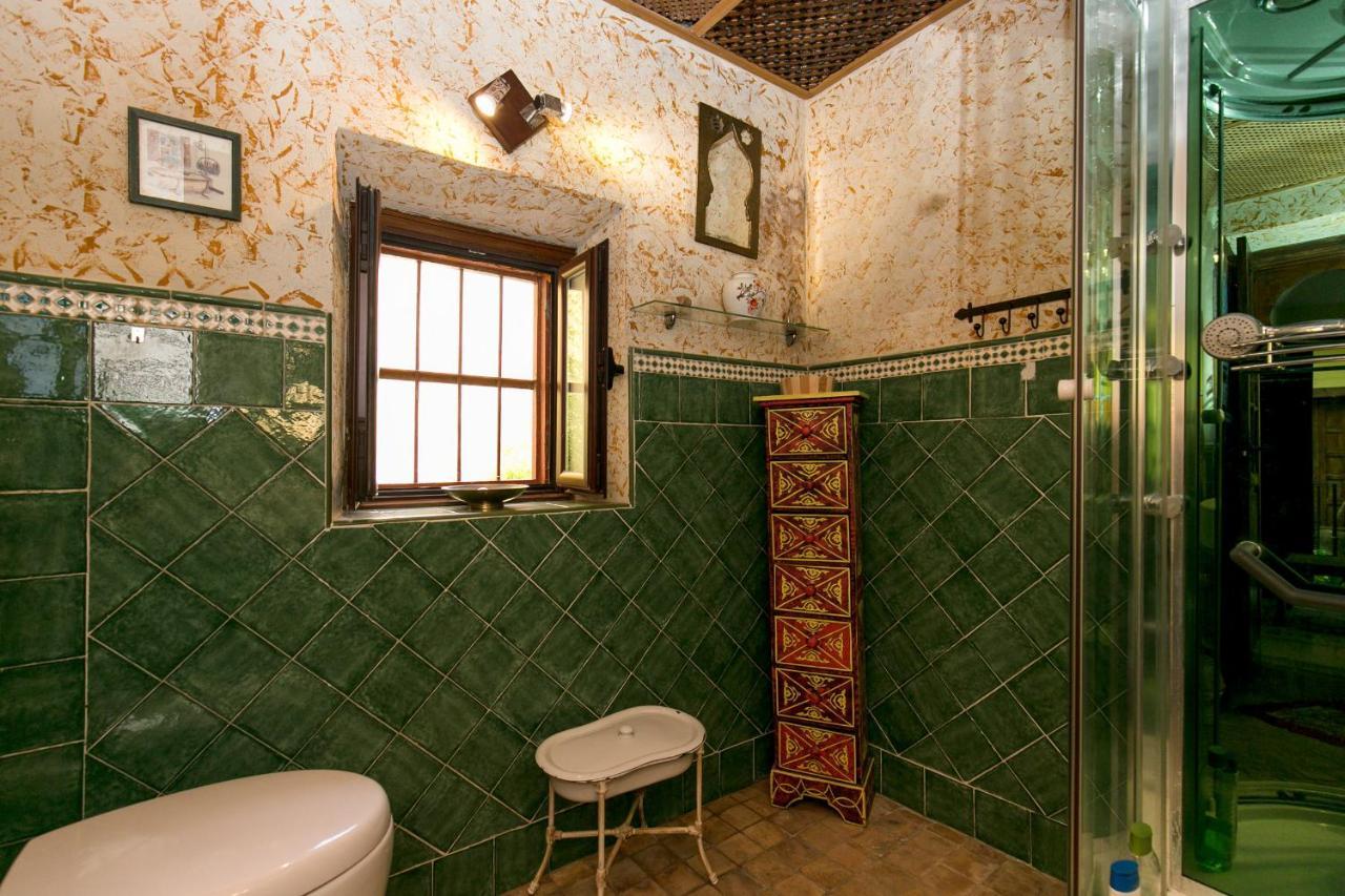 Charming Andalusian House - Free Parking * Granada