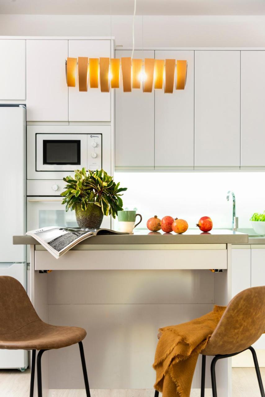Genteel Mano De Hierro Apartment