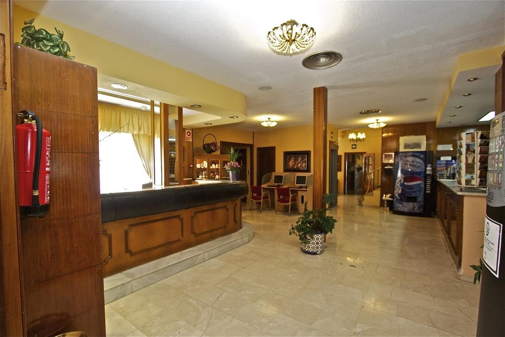 San Gabriel Hotel 3*