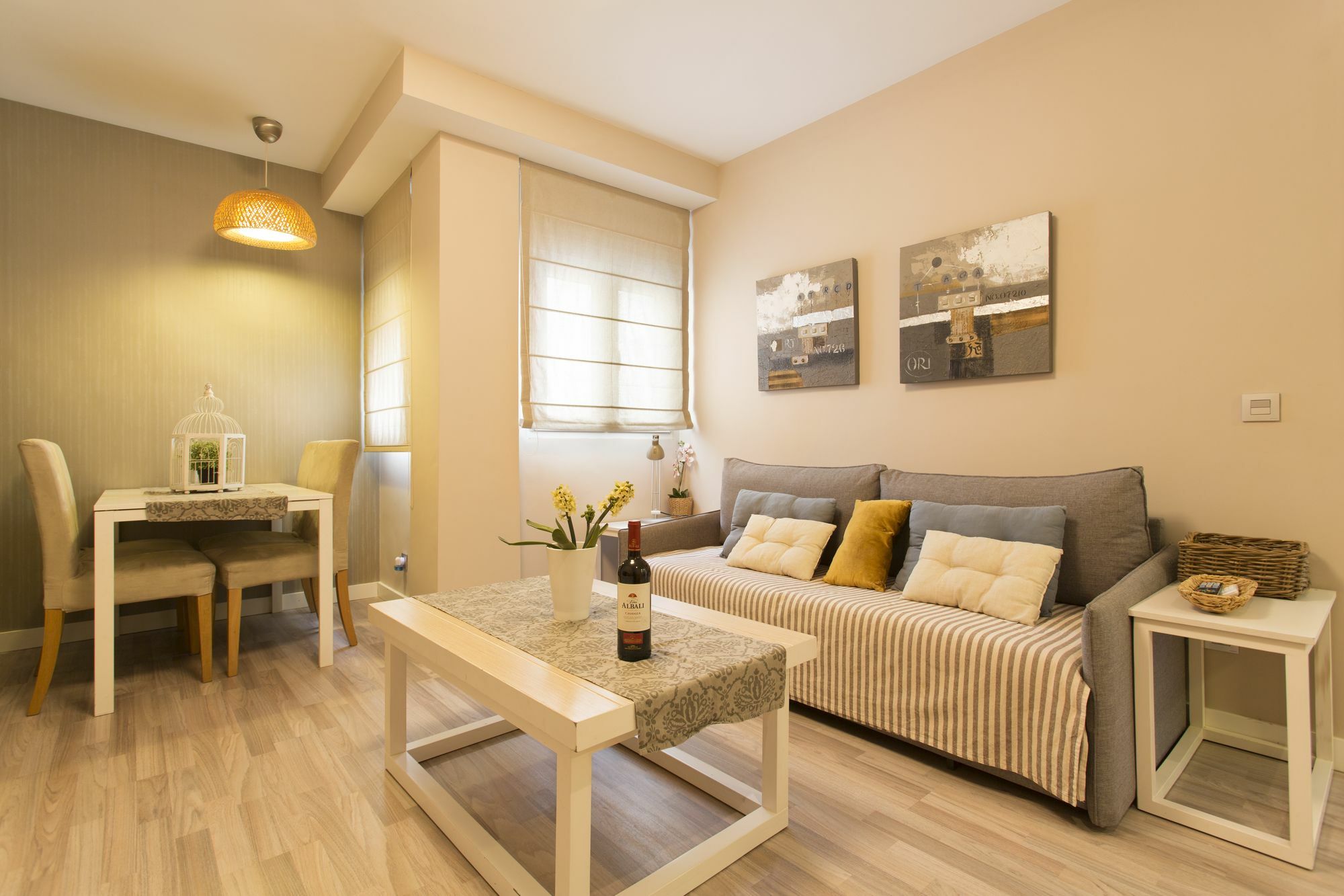 Tuanfitrion Gran Via De Colon Apartamento *