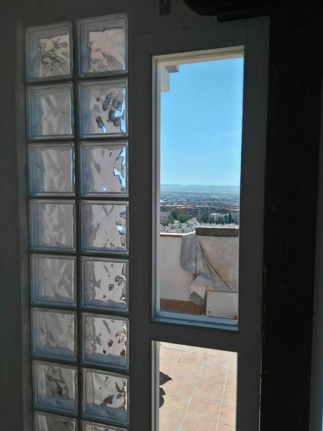 With One Bedroom In Granada, With Wonderful Mountain View, F Apartamento *