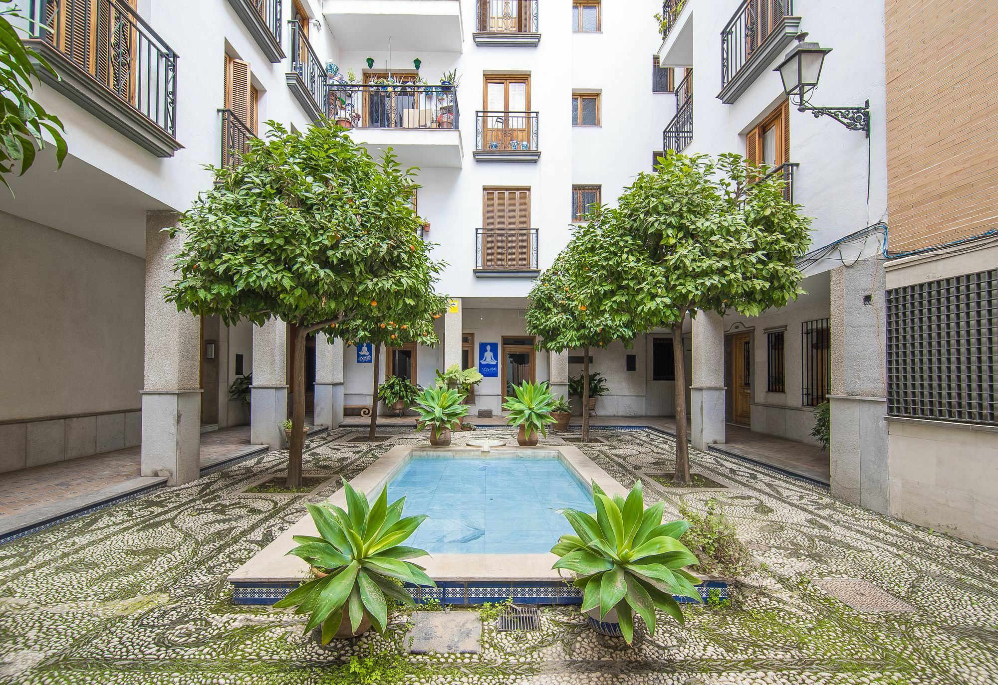 Precioso Estudio En Gran Ubicacion Granada