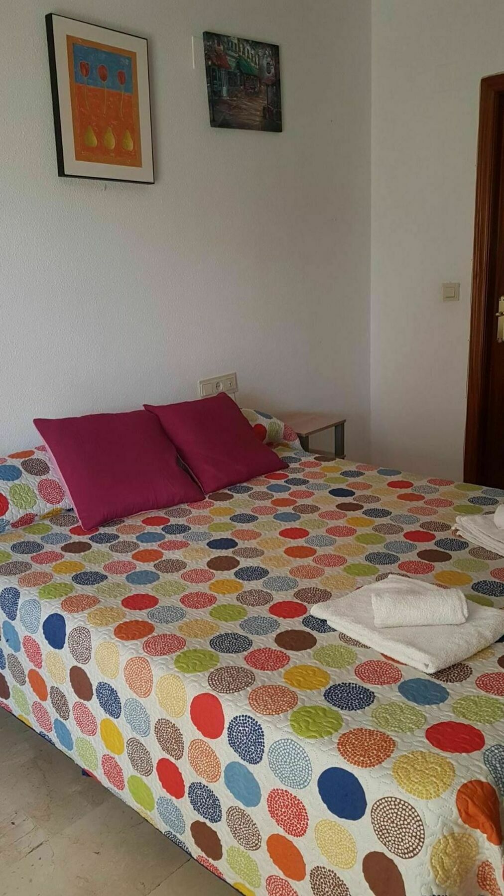 Apartamento With 4 Bedrooms In Granada, With Wonderful View, Furnis
