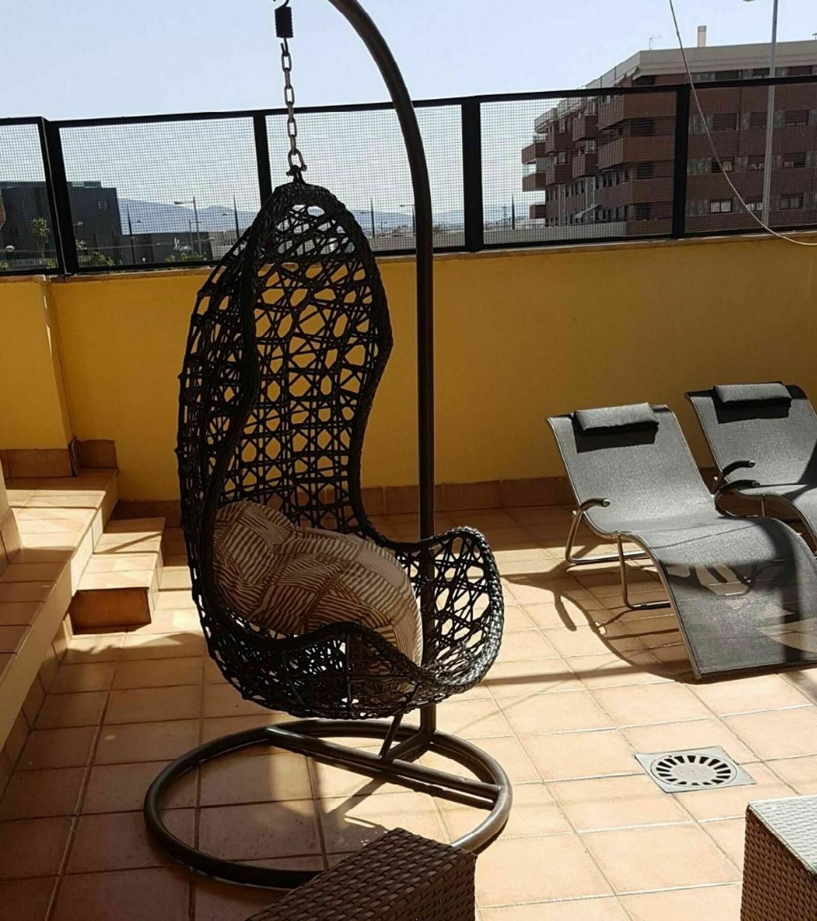 Apartamento With 4 Bedrooms In Granada, With Wonderful View, Furnis Granada